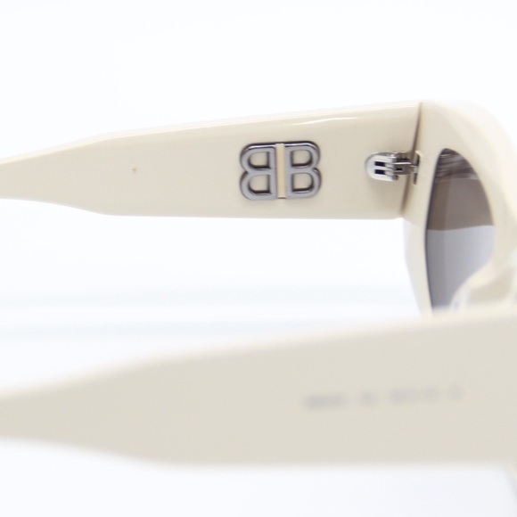 NEW BALENCIAGA BB0243S 003 BEIGE GREY WOMEN CAT EYE SUNGLASSES BALENCIAGA - Picture 14 of 15